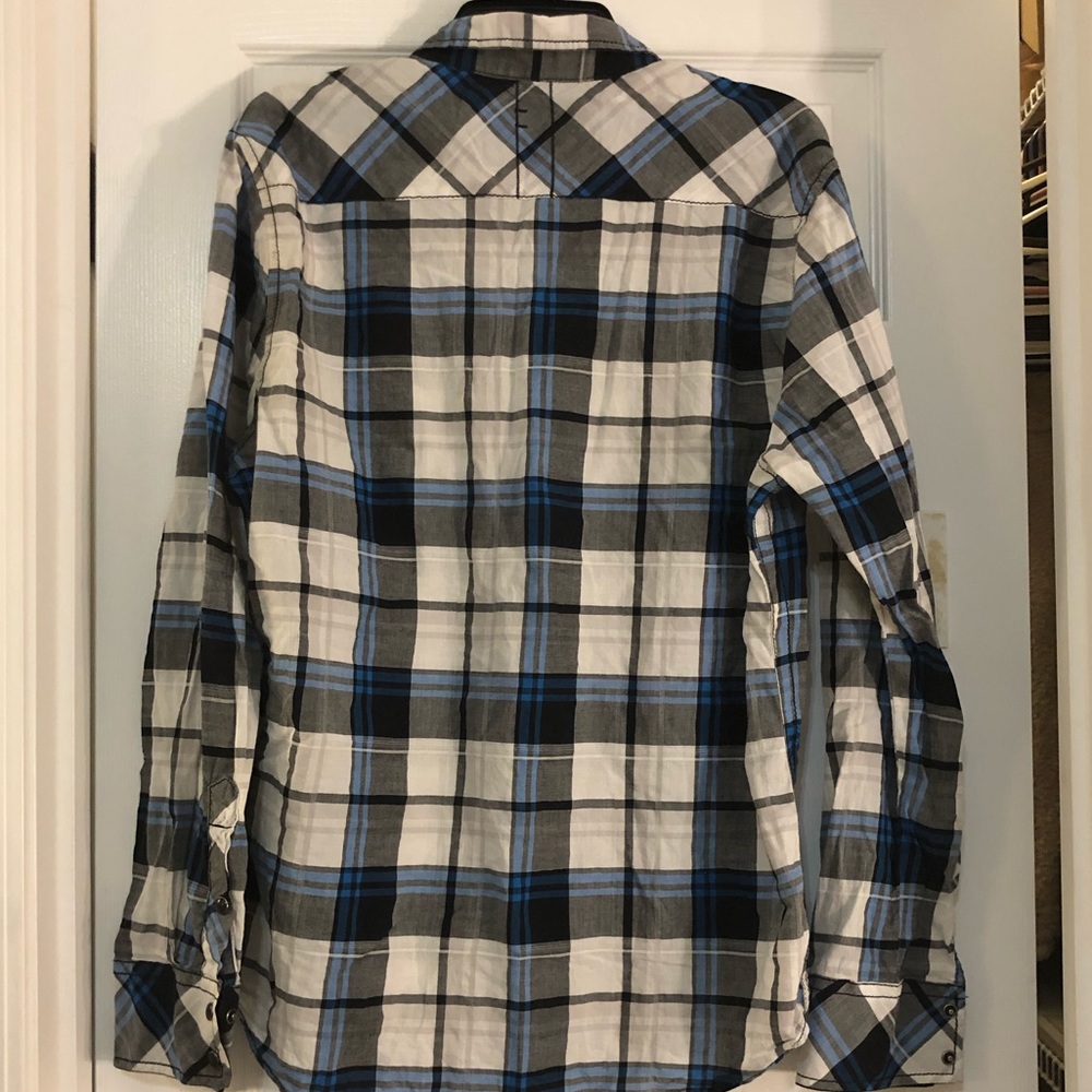 Two Men’s Flannels - Picture 4 of 8